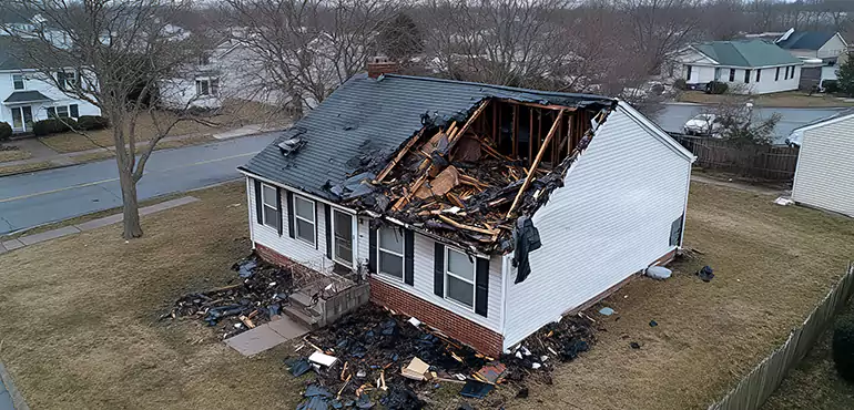 Why Choose Us for Selling Damaged House in Mobile, AL?